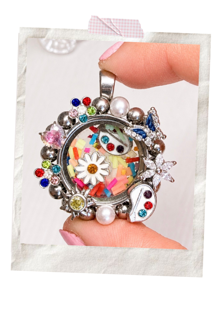 Maria's Locket (small)